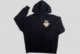 Hoodie insulated with the logo "Everything is gonna be borsch"