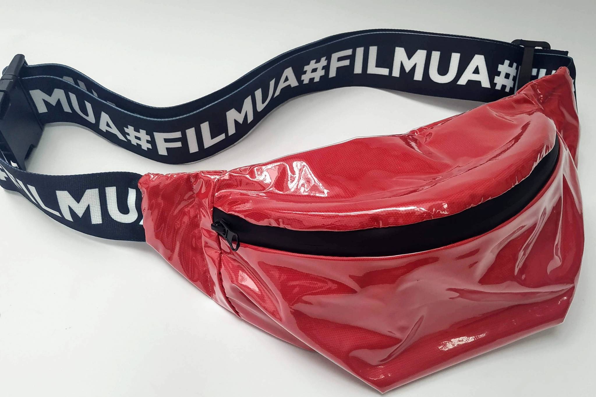 Фирменная Поясная сумка #FILMUA красная