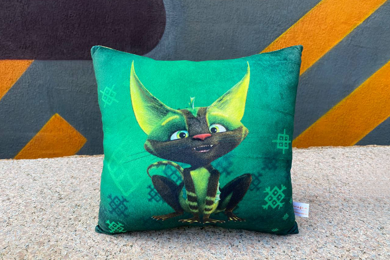 Square pillow with Kittyfrog  and runes